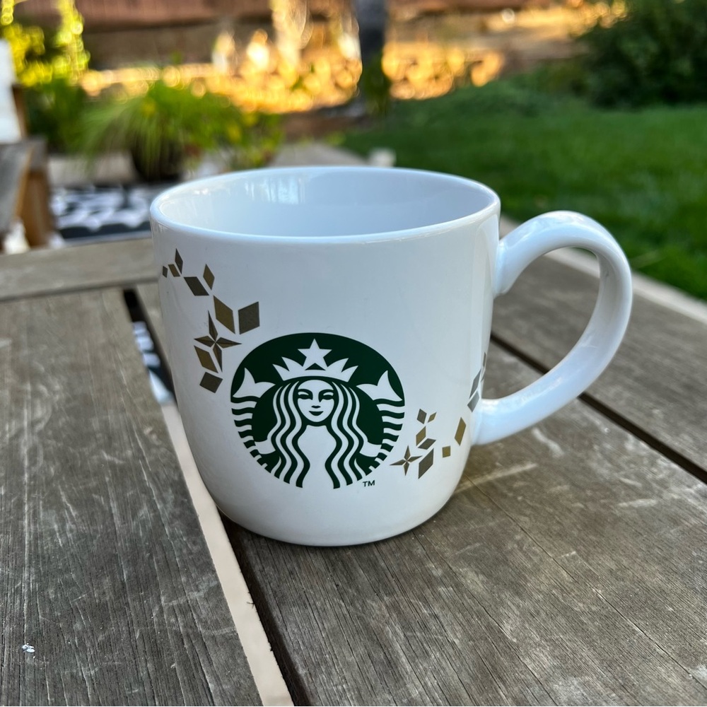 Starbucks 2013 Holiday Collection Ceramic Mug RETIRED Style 14 fl oz
